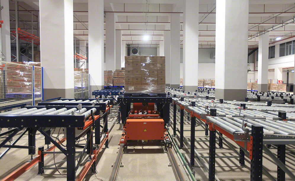 Tadim’s warehouse is connected to production through conveyors